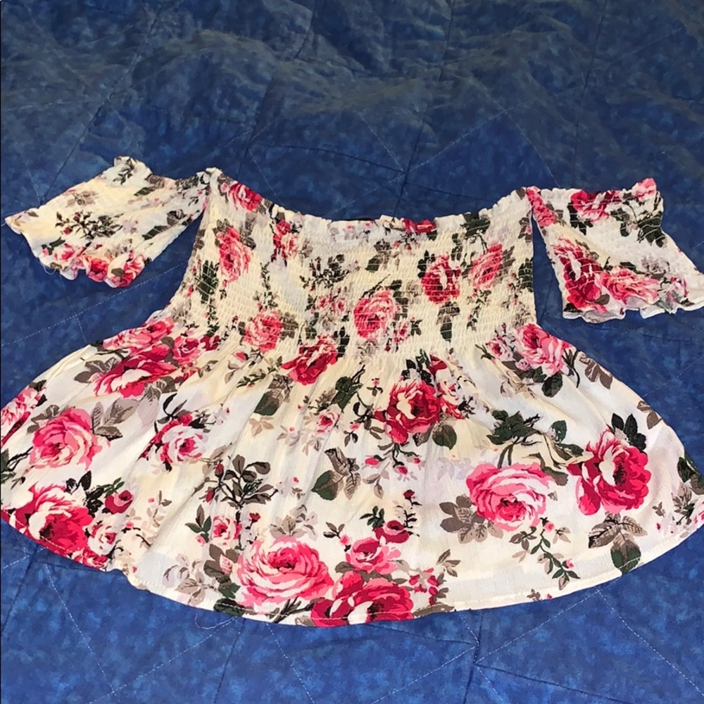 Off shoulder Floral top